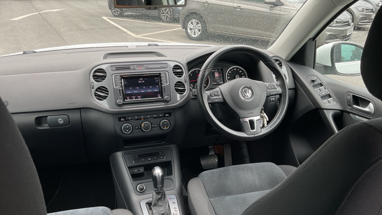 Volkswagen Tiguan 2.0 TDi BlueMotion Tech Match 4MOTION 5dr 150 DSG Diesel Estate